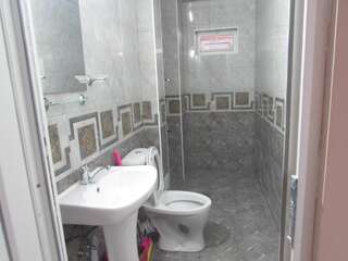 Гостевой дом Hotel Super Кобулети Люкс с 1 спальней-5