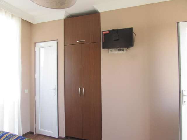 Гостевой дом Hotel Super Кобулети-16